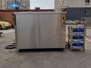 超聲波清洗設備為什么能延長注塑模具的壽命？