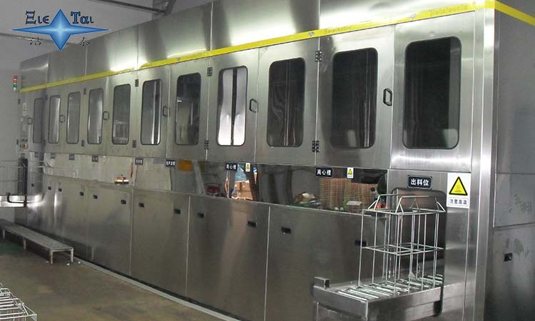 潔泰自動超聲波清洗器中的自動機械臂是什么？