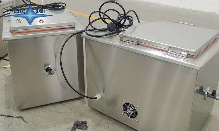 超聲波清洗機(jī)在半導(dǎo)體行業(yè)的應(yīng)用及清潔方法