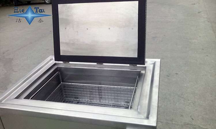 超聲波清洗技術在金屬化學儲罐清潔中的應用與優勢 超聲波清洗技術在金屬化學儲罐清潔中的應用與優勢