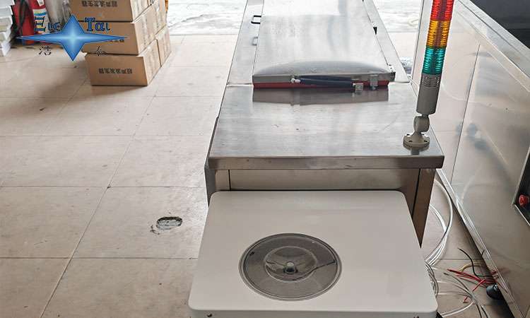 超聲波清洗機(jī)為什么相差這么大?百元到萬元的價格差距全解析 超聲波清洗機(jī)為什么相差這么大?百元到萬元的價格差距全解析